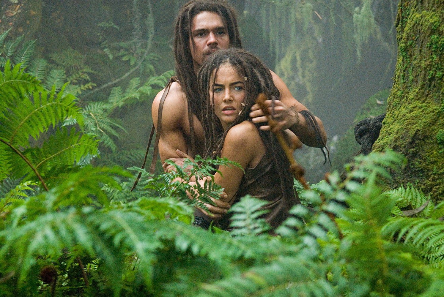 Prehistoric love - Steven Strait and Camilla Belle in 10,000 BC (2008)