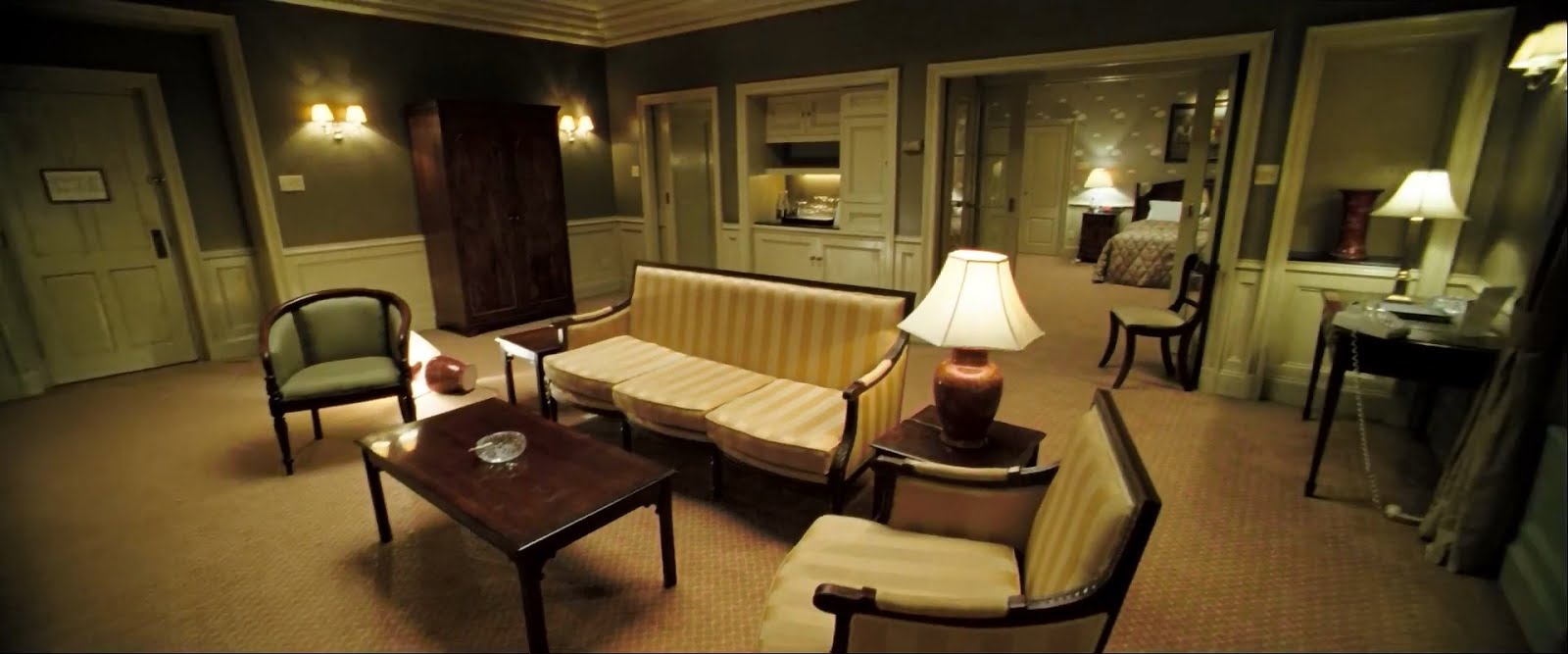 The hotel room in 1408 (2007)