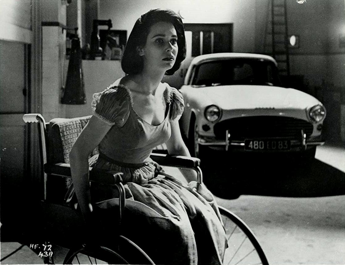 A wheelchair-ridden Susan Strasberg in A Taste of Fear (1961)