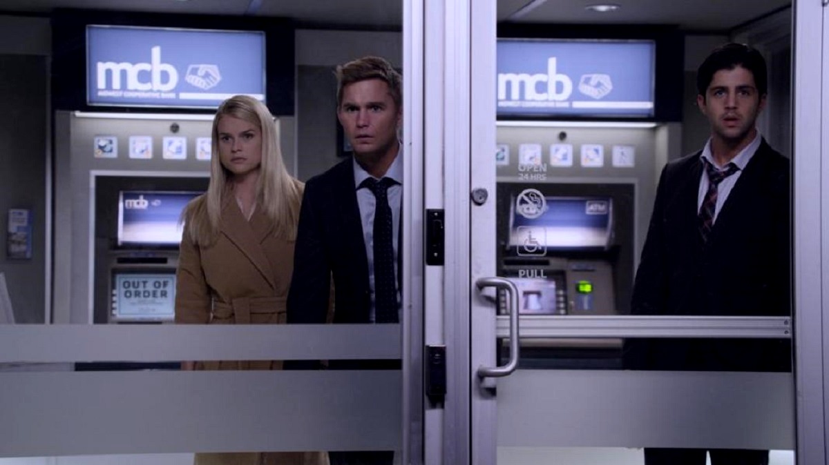 Trapped in an ATM booth - (l to r) Alice Eve, Brian Geraghty and Josh Peck in ATM (2012)