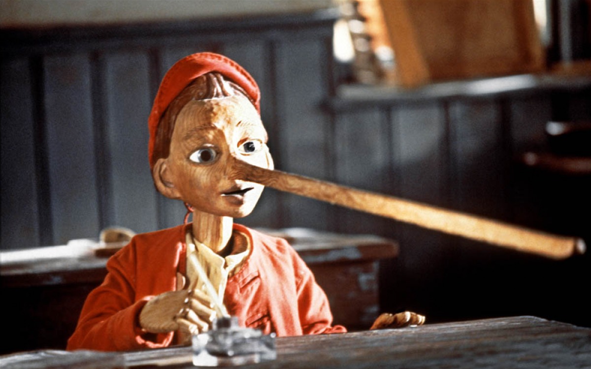 A CGI created Pinocchio in The Adventures of Pinocchio (1996)