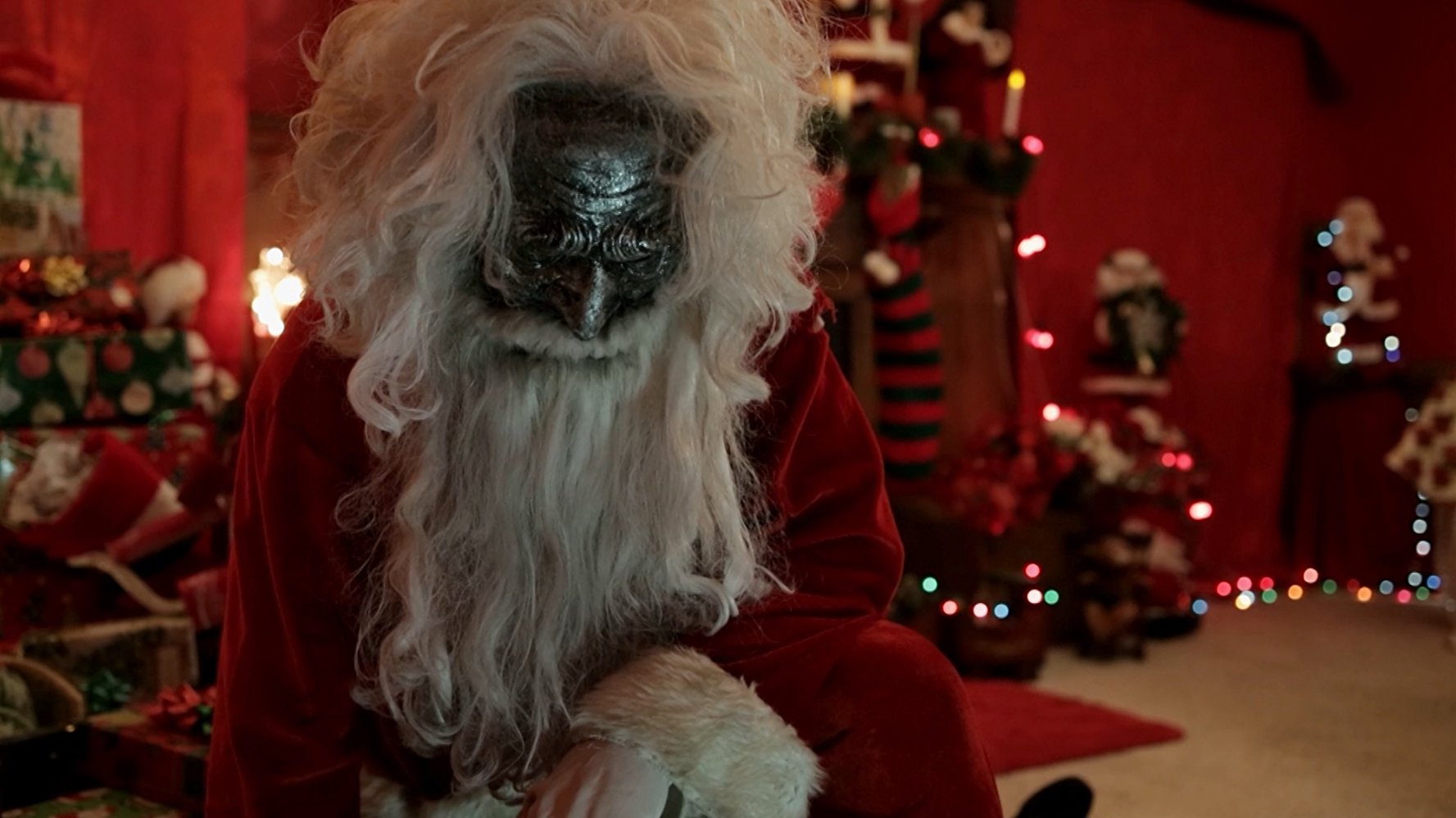 Psycho Santa (Lito Velasco) in All Through the House (2015)