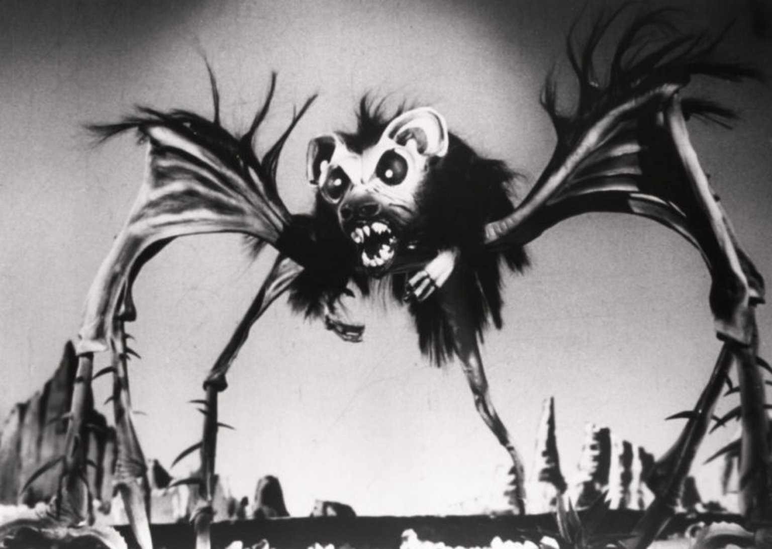 The Bat-Rat-Spider on the Martian surface in The Angry Red Planet (1959)