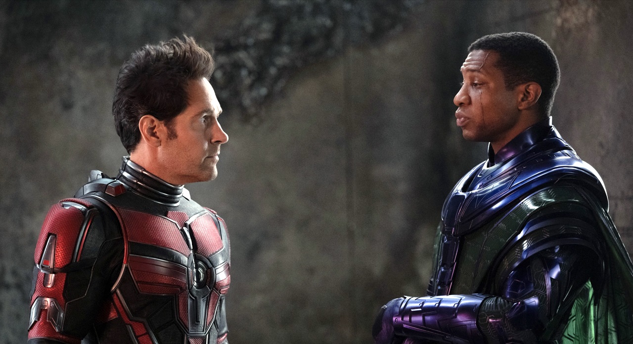 Scott Lang/Ant-Man (Paul Rudd) and Kang  the Conqueror (Jonathan Majors) in Ant-Man and the Wasp Quantumania (2023) 2