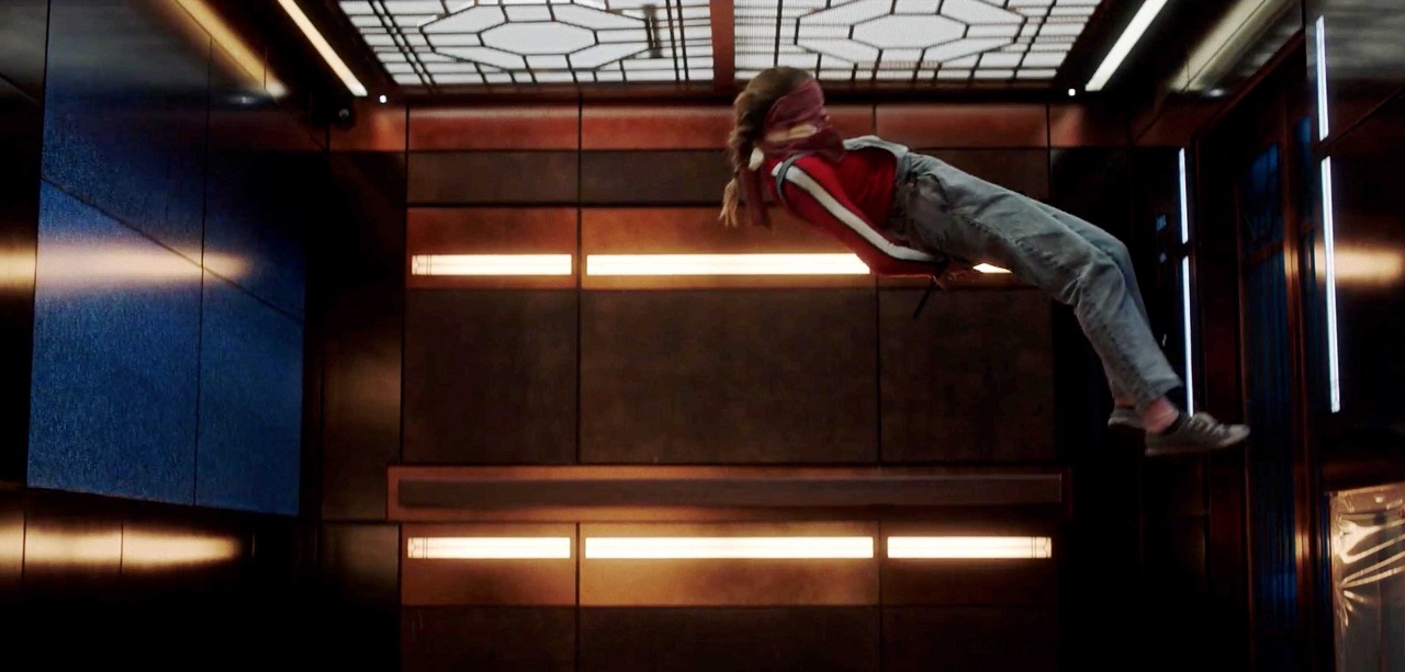 Charlotte Best trapped in an elevator in Ascendant (2021)