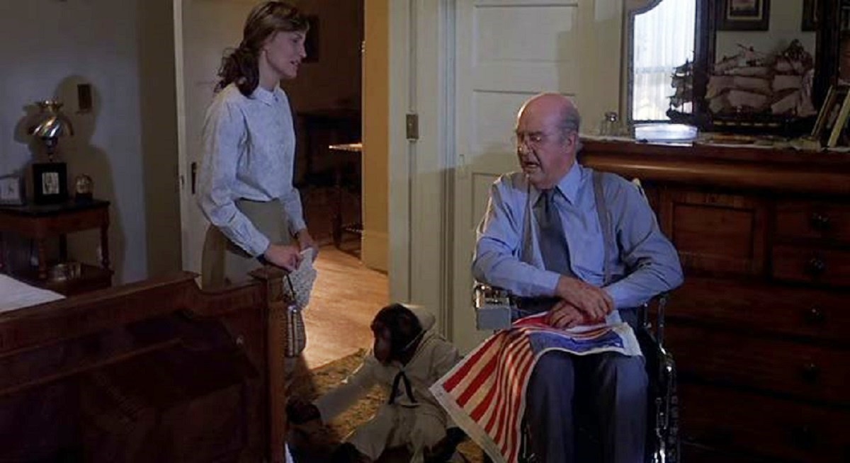 Carrie Snodgress and father Ray Milland in The Attic (1980)