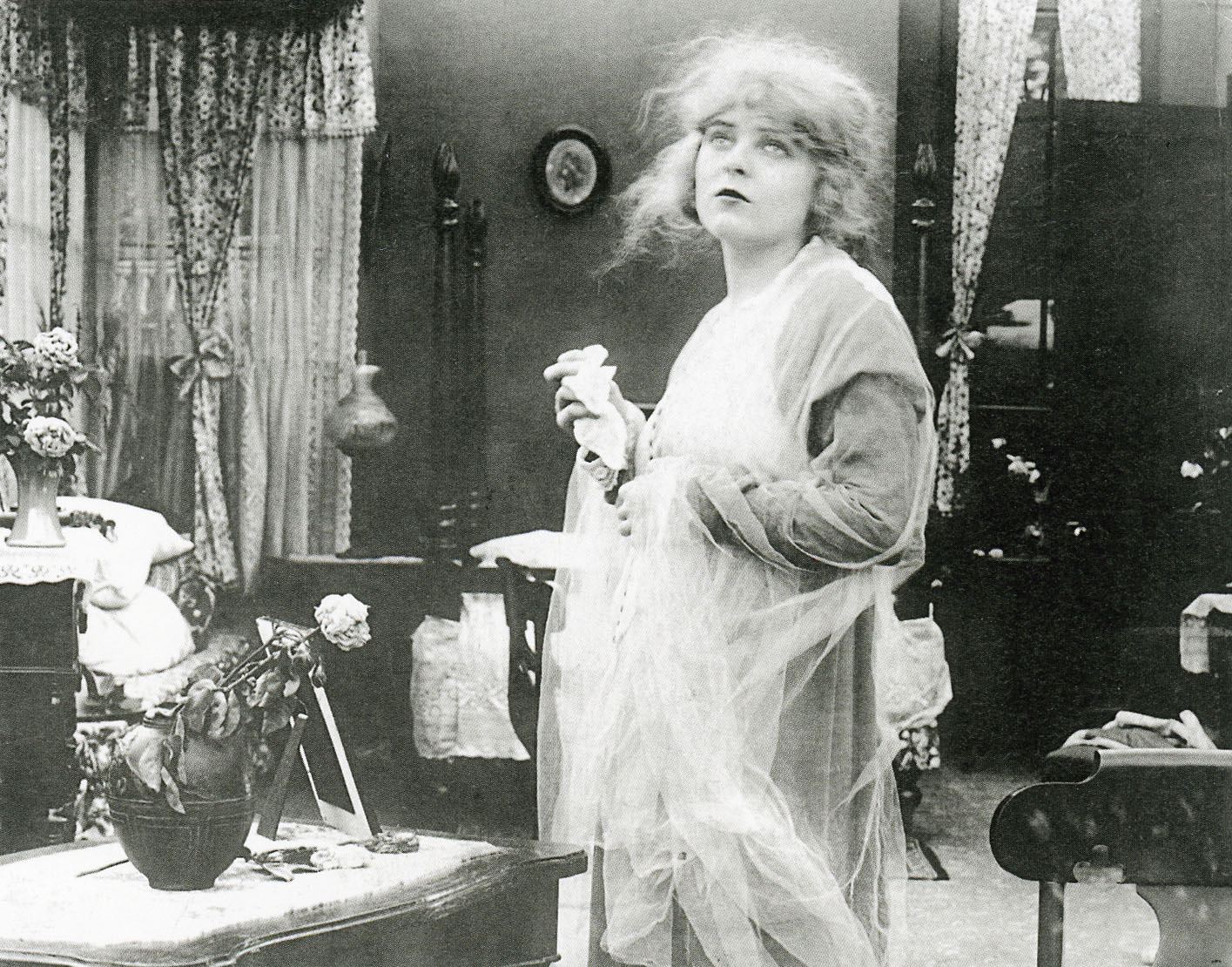 Annabel Lee (Blanche Sweet) in The Avenging Conscience or Thou Shalt Not Kill (1914)