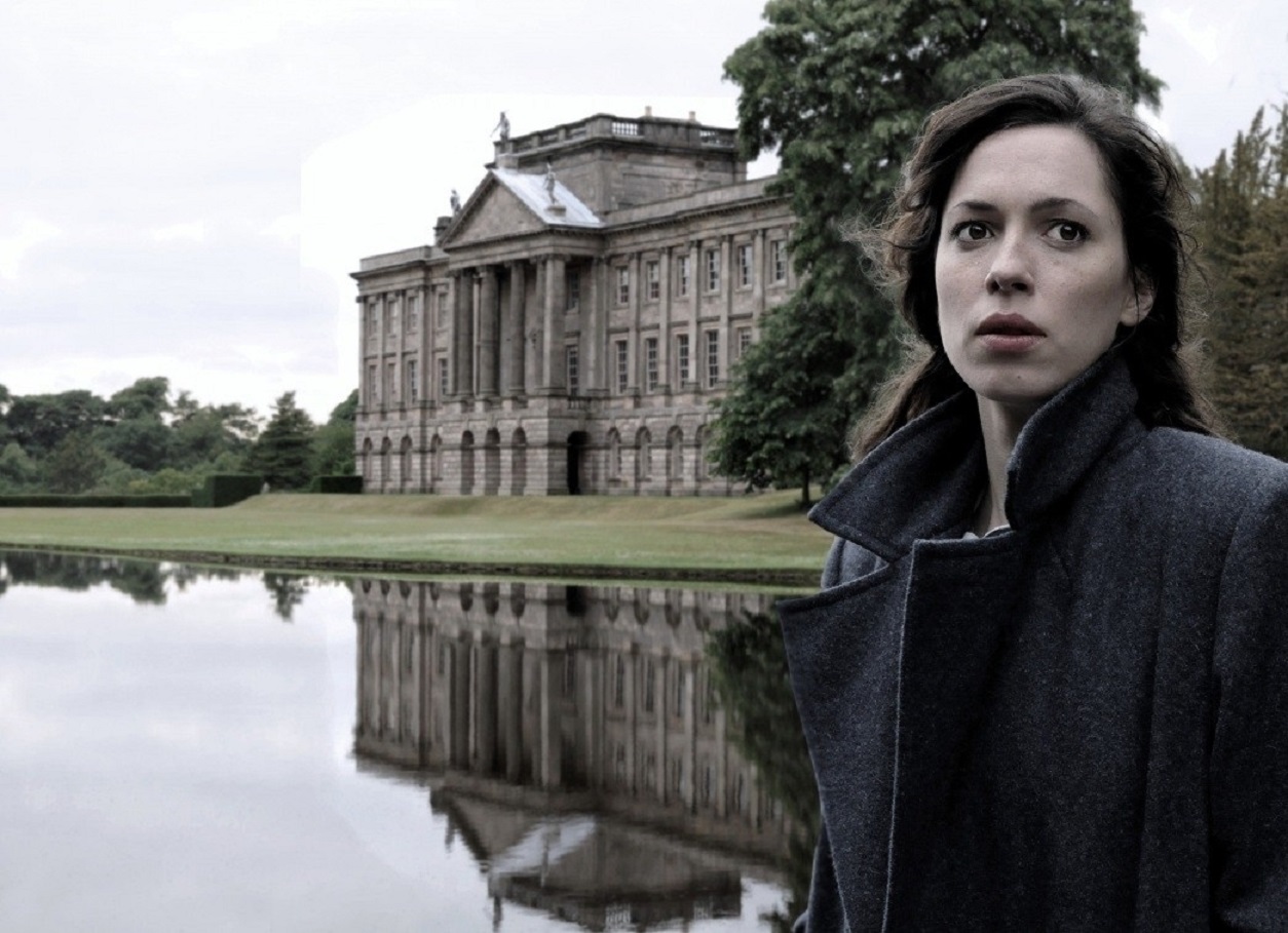 Rebecca Hall as psychic debunker Florence Cathcart in The Awakening (2011)