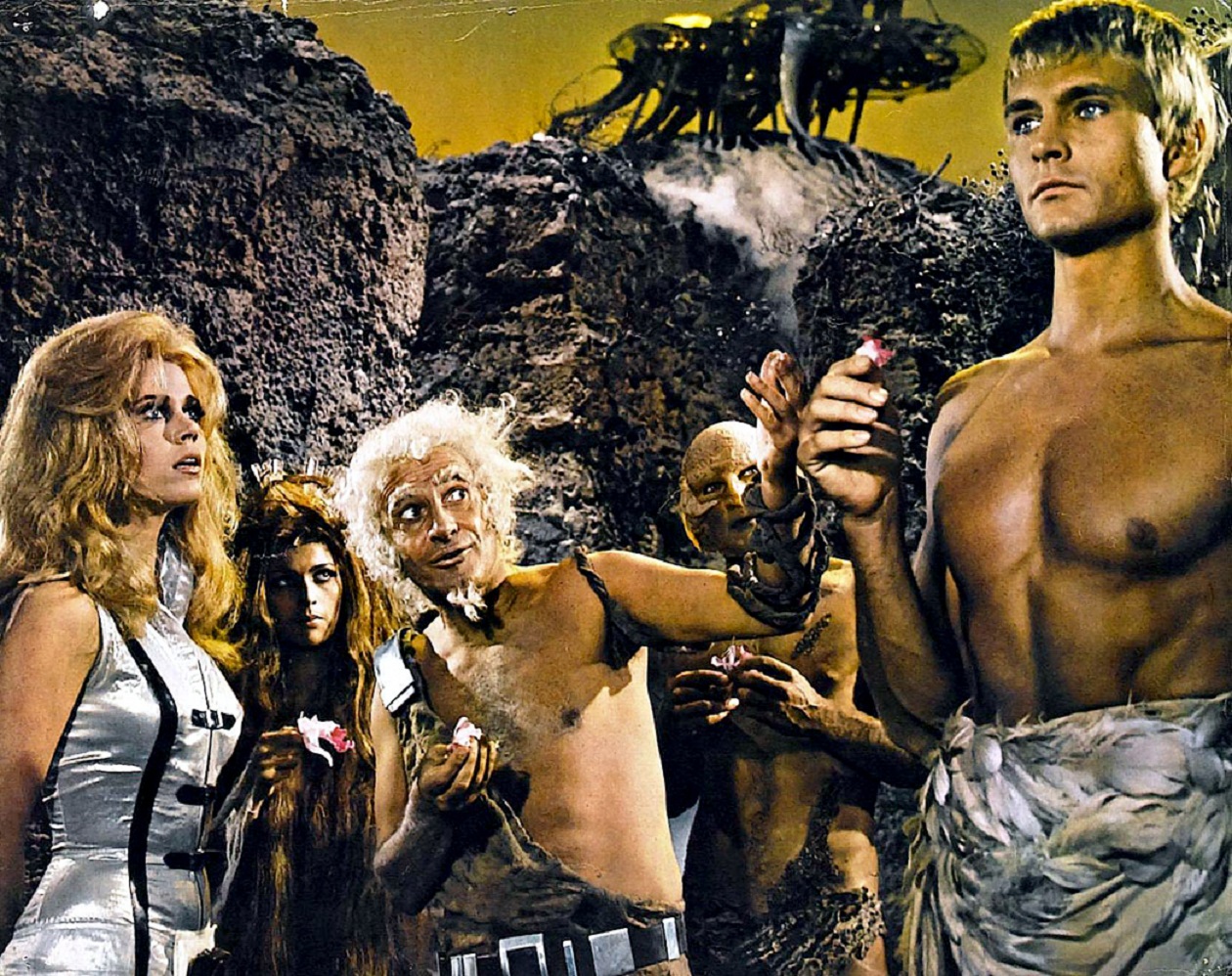 Barbarella (Jane Fonda) and the blind angel Pygar (John Phillip Law)