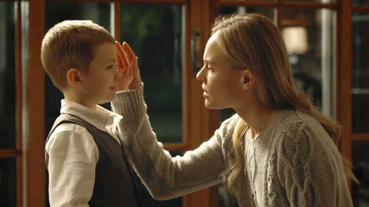 Kate Bosworth, Jacob Tremblay in Before I Wake (2016)