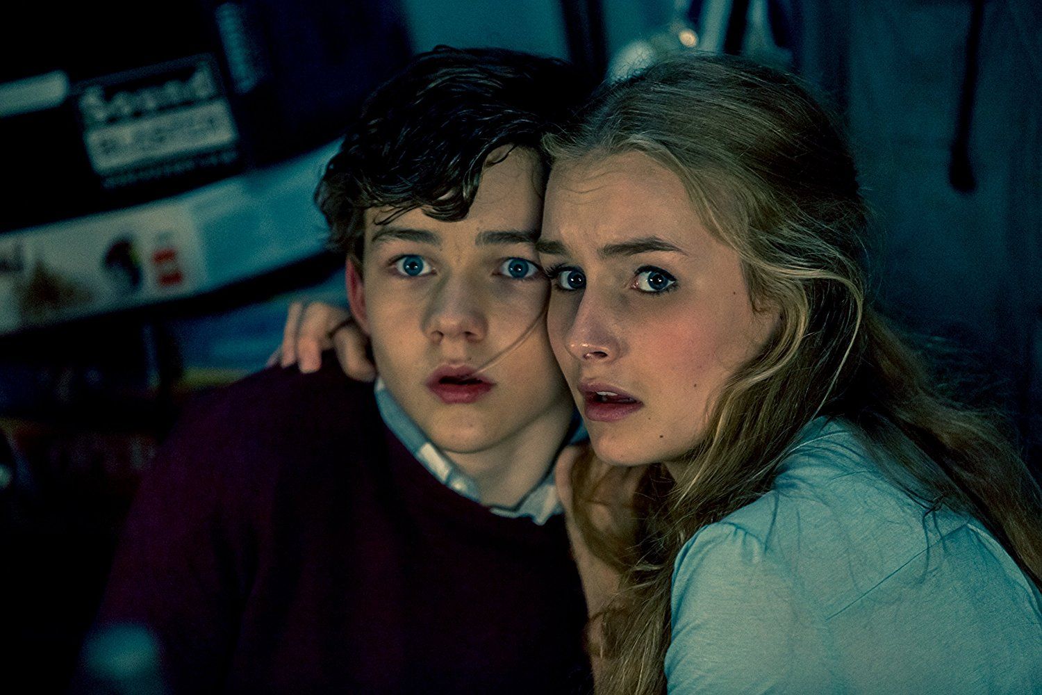 Babysitter Ashley (Olivia De Jonge) with Lucas (Levi Miller) in Better Watch Out (2016)