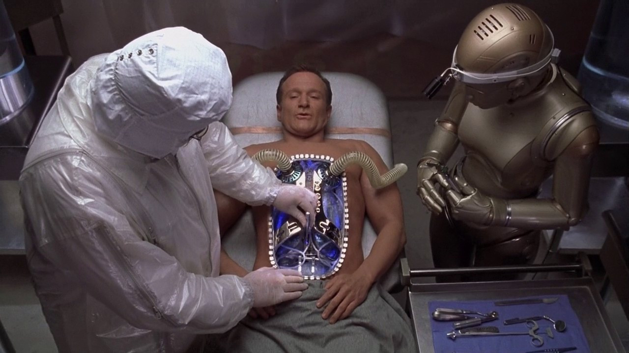 Andrew (Robin Williams) has his mechanical parts replaced in Bicentennial Man (1999)