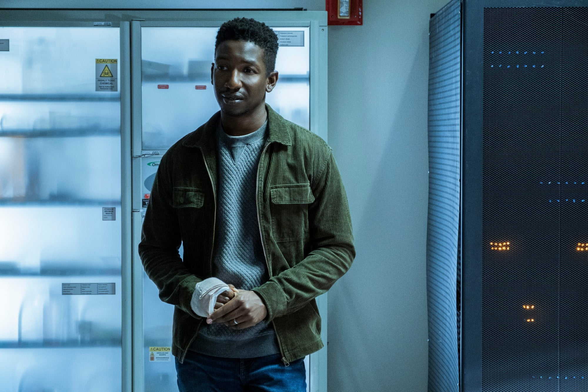 The amnesiac Nolan Wright (Mamoudou Athie) in Black Box (2020)