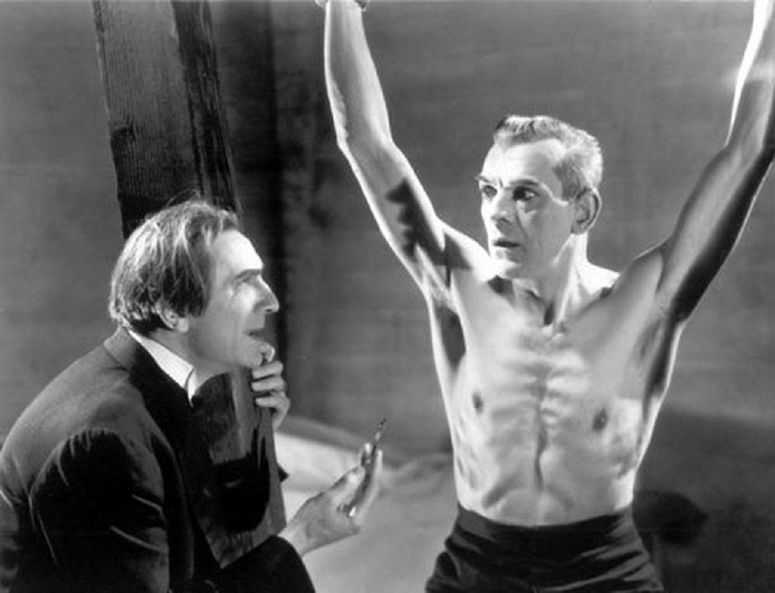 Bela Lugosi ties up and tortures Boris Karloff in The Black Cat (1934)