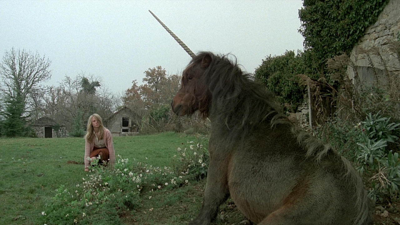 Cathryn Harrison and unicorn in Black Moon (1975)
