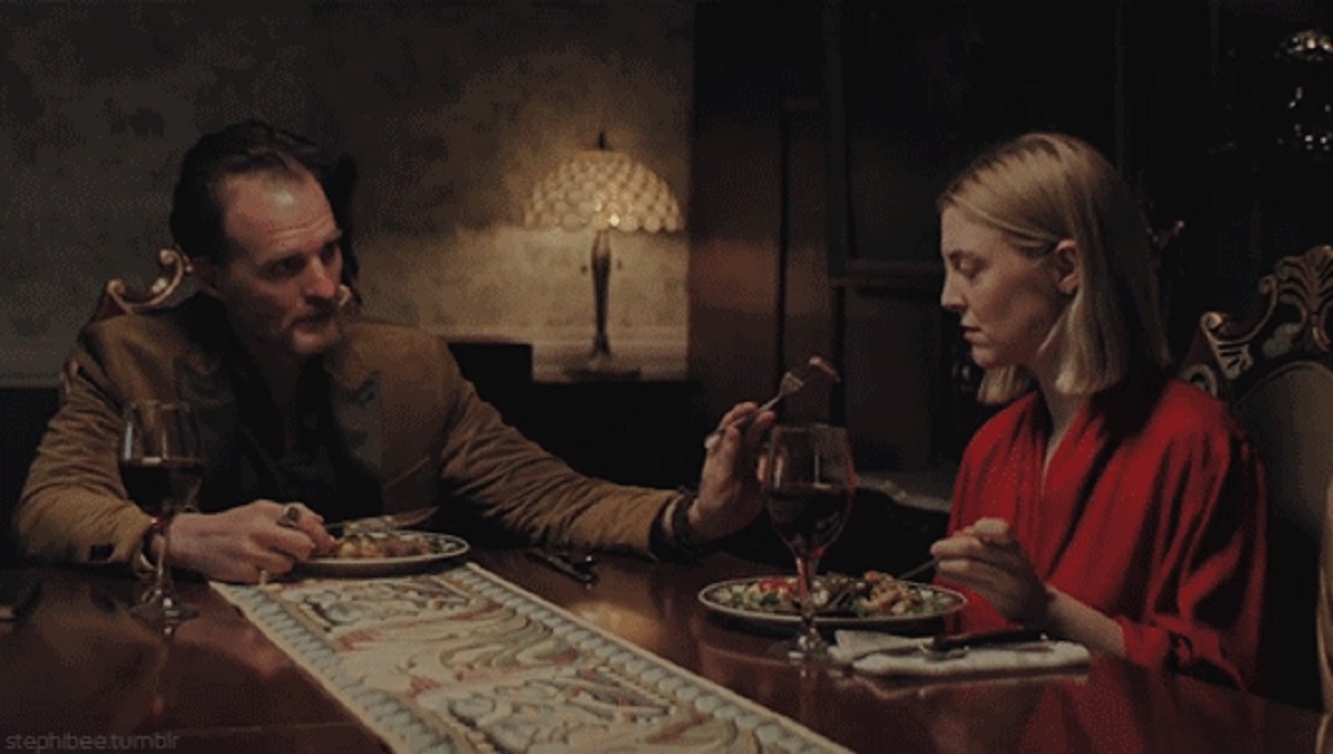 Greg Bryk and Lauren Beatty in Bloodthirsty (2020)