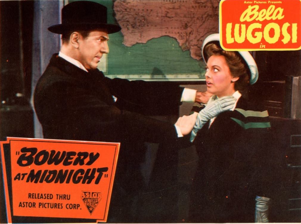 Bela Lugosi threatens Wanda McKay in Bowery at Midnight (1942)