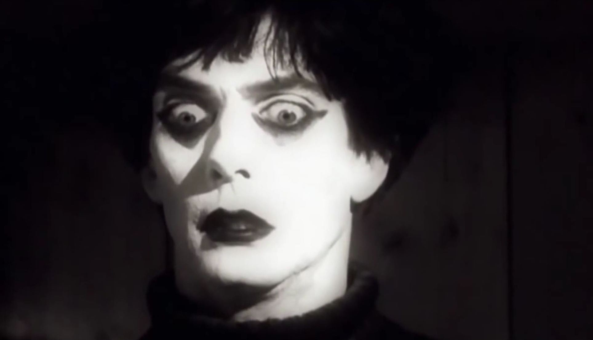 Doug Jones as Cesare the Somnambulist in The Cabinet of Dr. Caligari (2005)