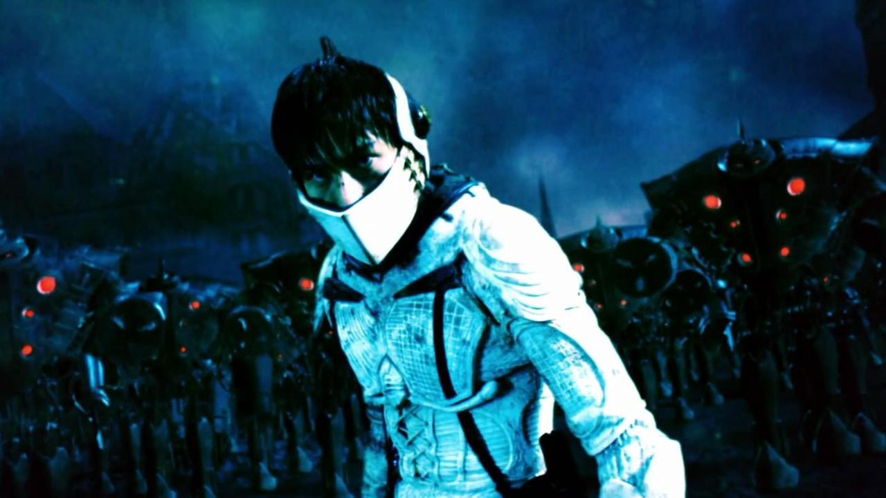 Yusuke Iseya as Tetsuya Azuma in Casshern (2004)