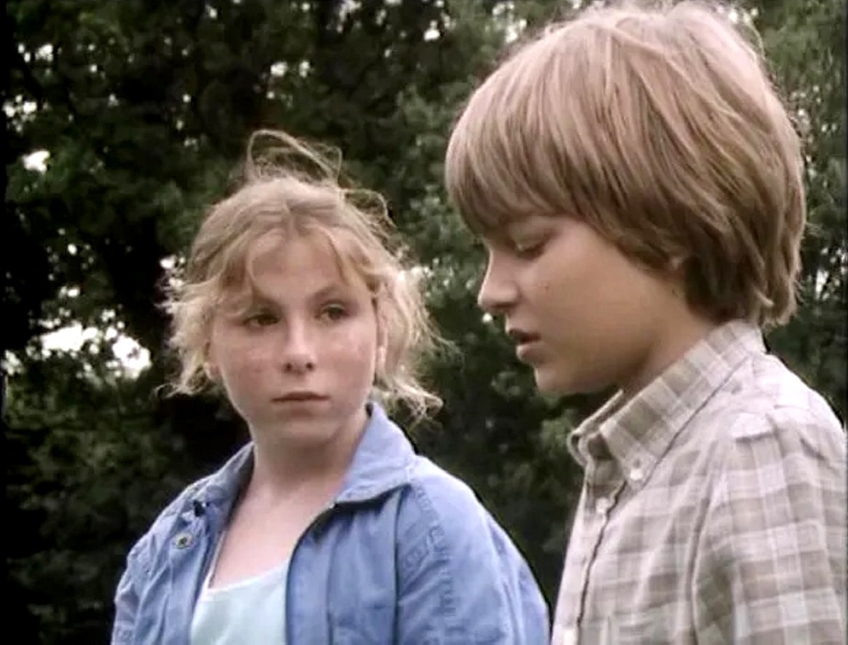 Albertine Meyer (Anabel Worrell) and Matthew Gore (Andrew Ellams) in Chocky's Children (1985)