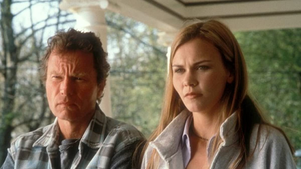 Christina (Allison Lange) and her father John Savage in Christina's House (1999)