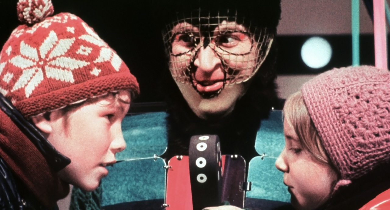The Martian (Marcel Sabourin) with young Francois Gosselin and Catherine Leduc in The Christmas Martian (1971)