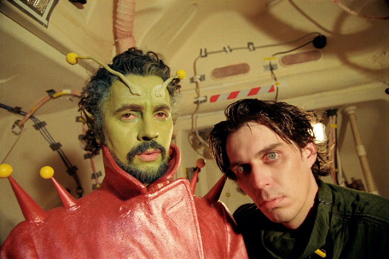 Wayne Coyne as The Alien Being and Steven Drozd as Major Syrtis in Christmas on Mars (2008)