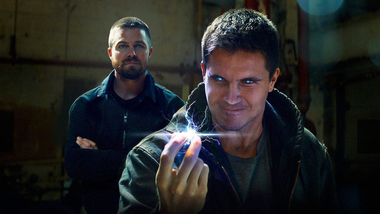 Robbie Amell and Stephen Amell in Code 8 (2019)