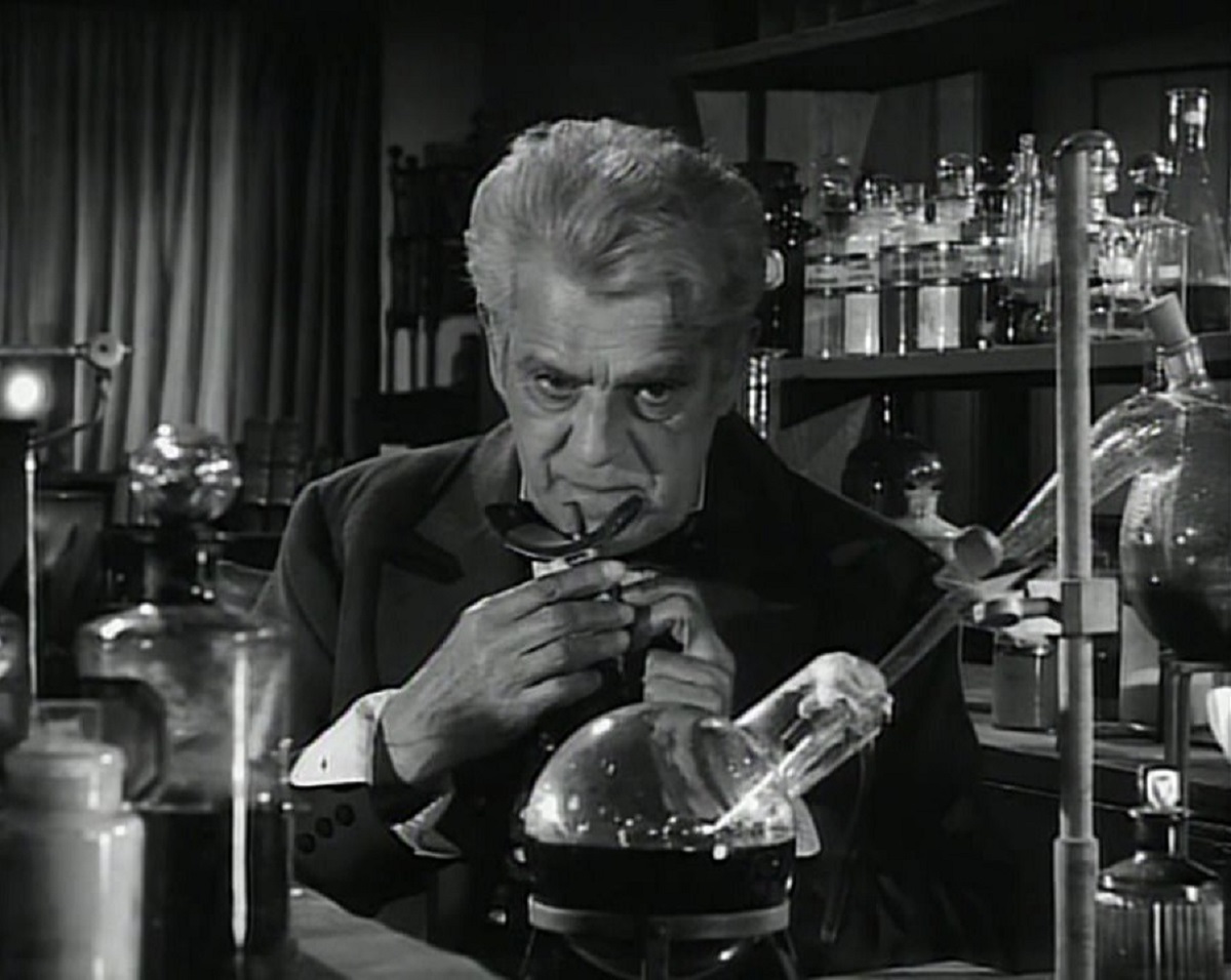 Boris Karloff as surgeon Thomas Bolton addicted to his own experimental anaesthetic in Corridors of Blood (1958)