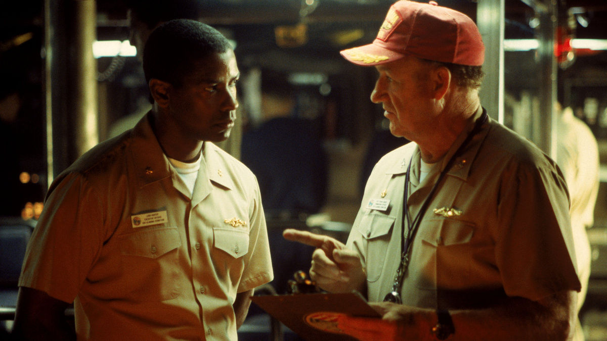 Lt-Col Ron Hunter (Denzel Washington) and Captain Frank Ramsey (Gene Hackman) in Crimson Tide (1995)