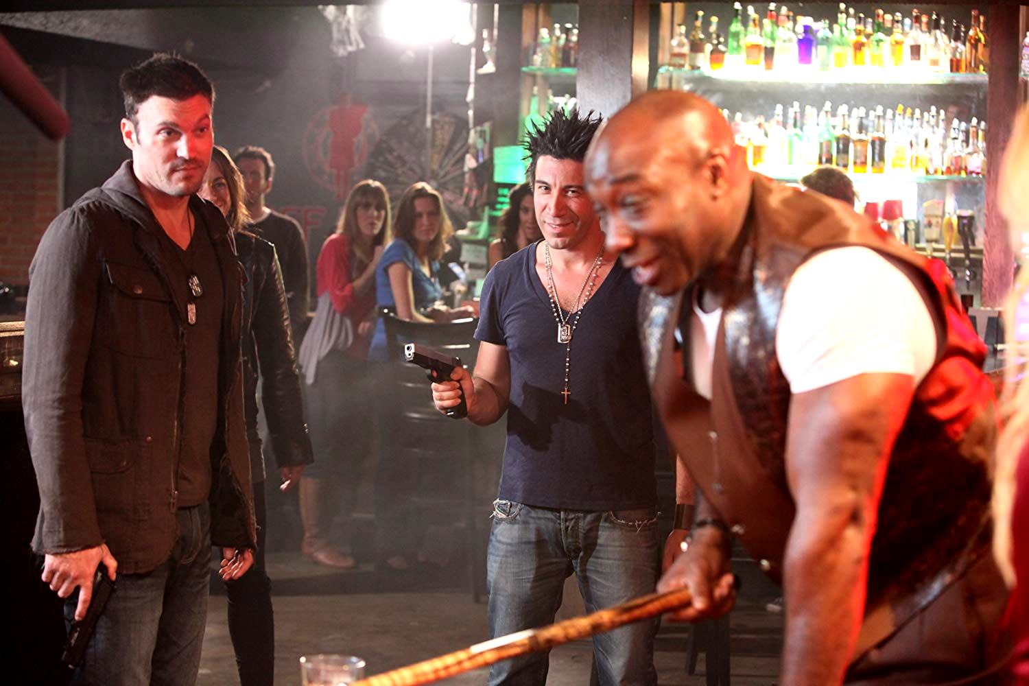 Callan McCrae (Brian Austin Green), English (Gianni Capaldi) and Erlik (Michael Clarke Duncan) in Cross (2011)