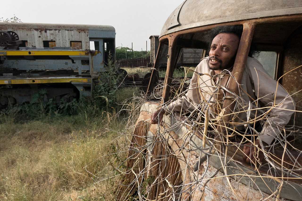 Birdy (Daniel Tadesse) among the ruins in Crumbs (2015)