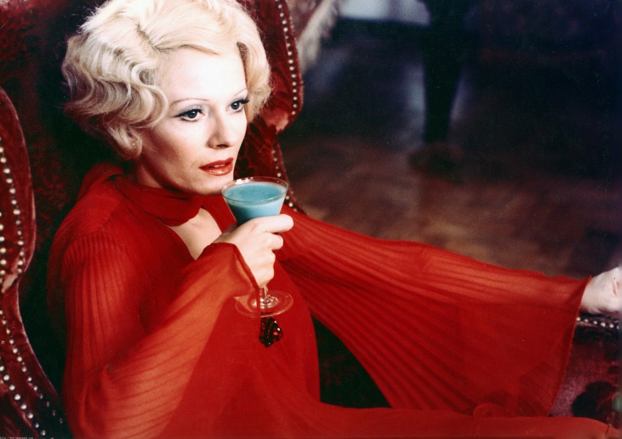 Delphine Seyrig as Countess Bathory in Daughters of Darkness (1971)