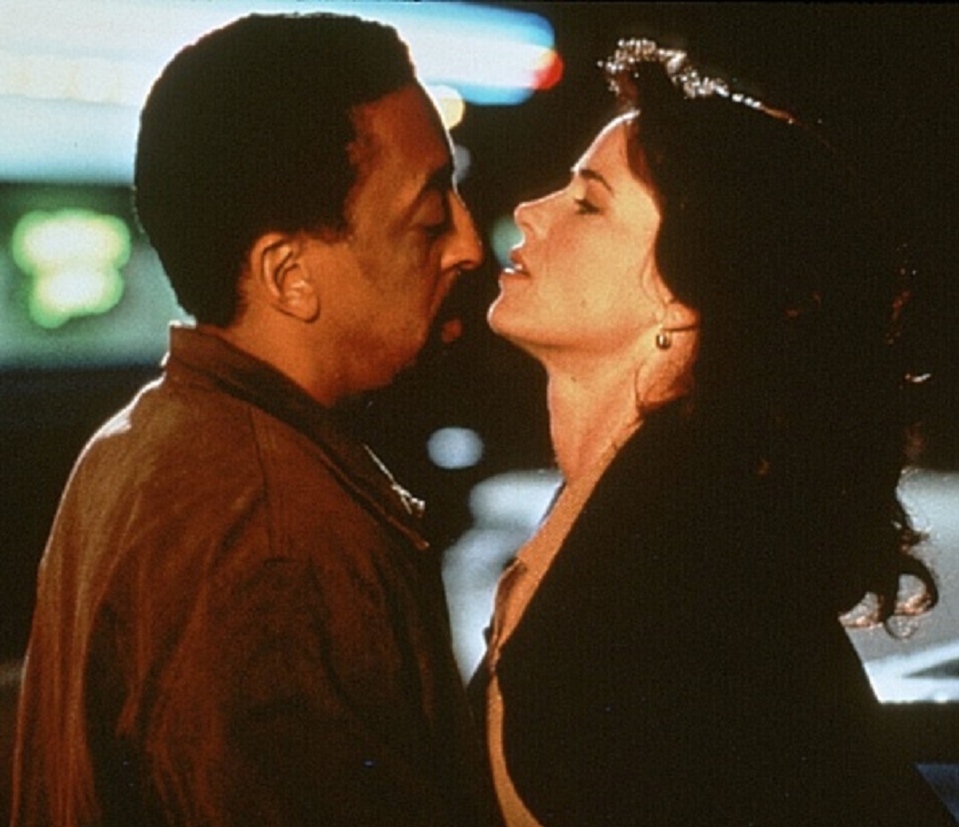 Gregory Hines and Debrah Farentino in Dead Air (1994)