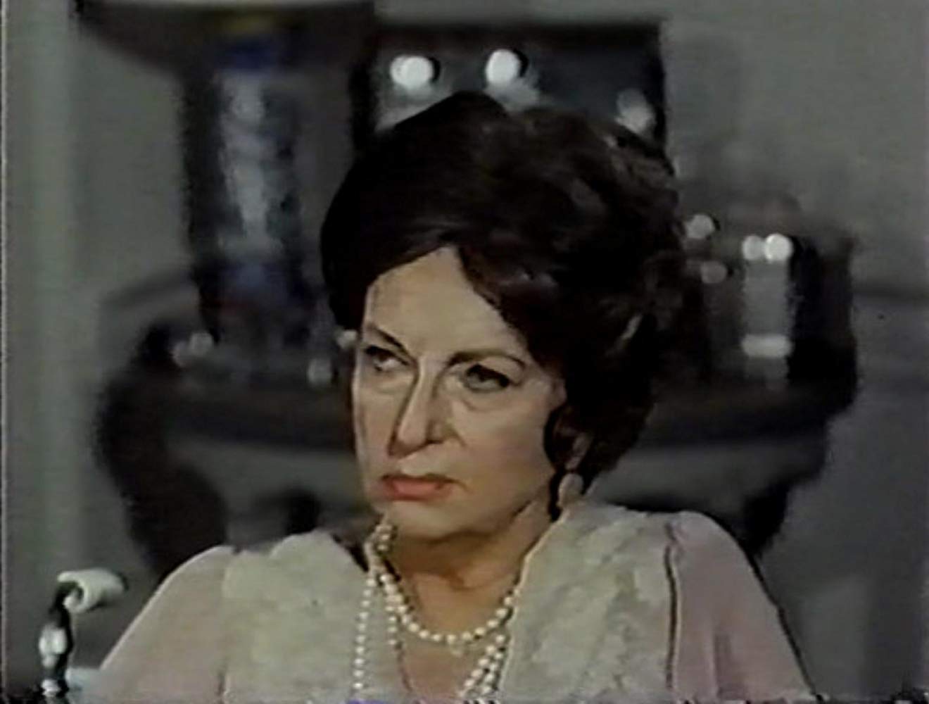 Agnes Moorehead in Dear Dead Delilah (1972)