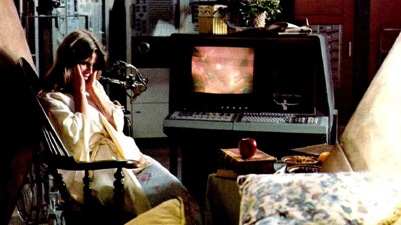 Julie Christie alone in her computer-controlled home in Demon Seed (1977)