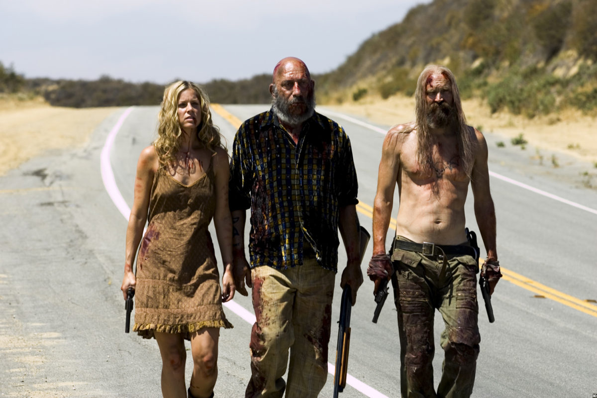 The Firefly Gang - (l to r) Baby Firefly (Sheri Moon Zombie), Captain Spaulding (Sid Haig) and Otis Dritwood (Bill Moseley) in The Devil's Rejects (2005)