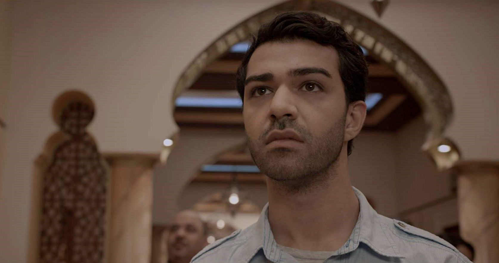 Khalid Laith moves into the new apartment in Djinn (2013)