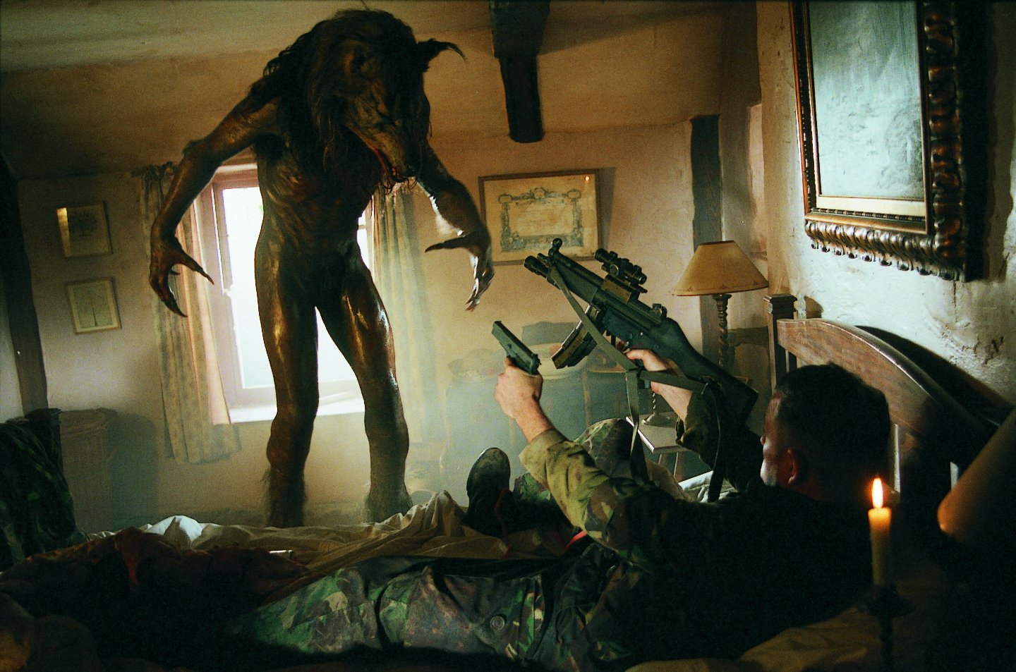 Soldiers vs werewolves in Dog Soldiers (2002)