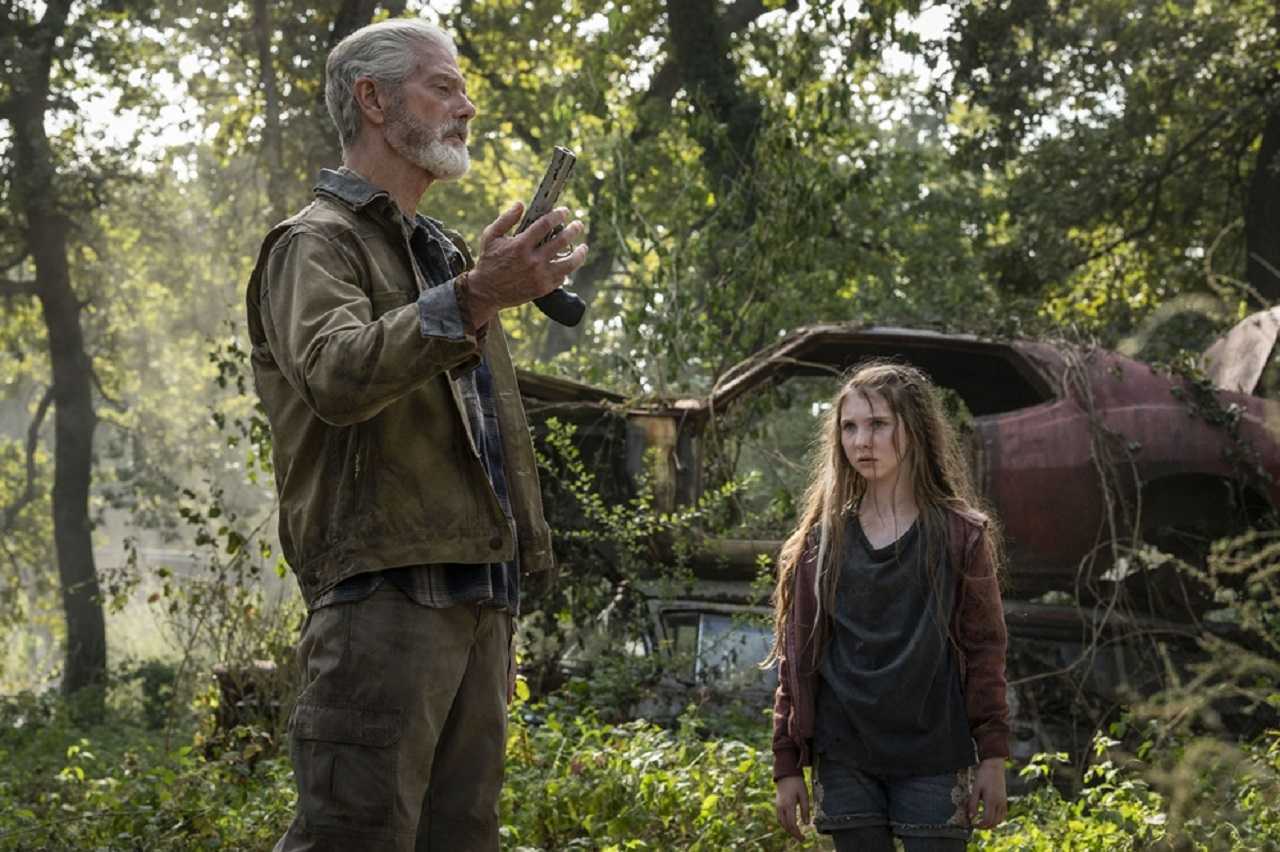 The Blind Man (Stephen Lang) and daughter Phoenix (Madelyn Grace) in Don't Breathe 2 (2021)