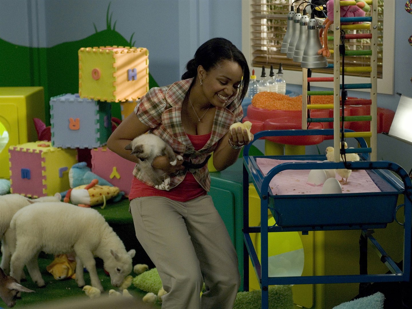 Dr Dolitte's daughter Maya (Kyla Pratt) in Dr. Dolittle 3 (2006)