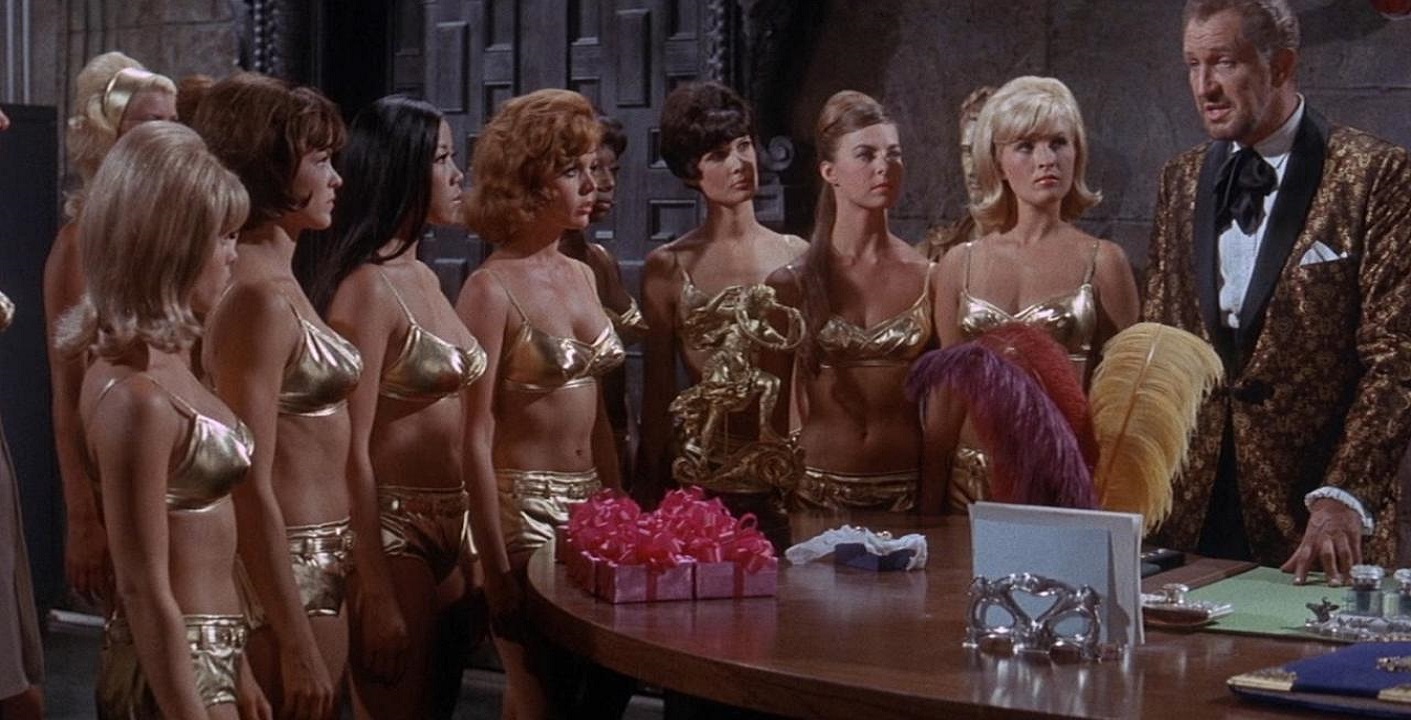 Dr Goldfoot (Vincent Price) and his army of fembots in Dr Goldfoot and the Bikini Machine (1965)