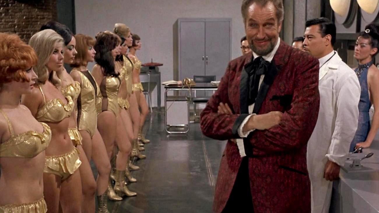 Dr Goldfoot (Vincent Price) and his android girls in Dr Goldfoot and the Girl Bombs (1966)