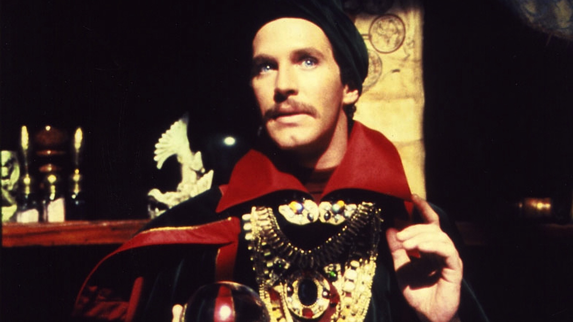 Peter Hooten as Dr Strange