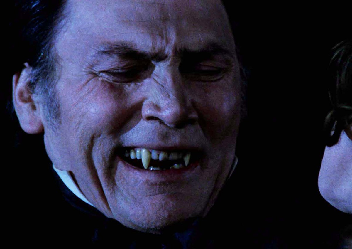 Dracula (Jack Palance) bares his fangs in Dracula (1974)