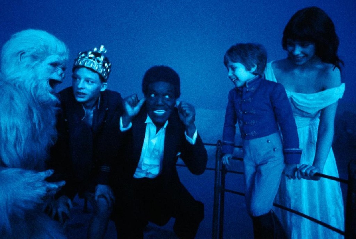 Monkey (Dominique Pinon), Cunegond (Charley Boorman), Mr Rip (Nipsey Russell), Nemo (Seth Kibel) and Princess Alice (Mathilda May) in Dream One (1984)