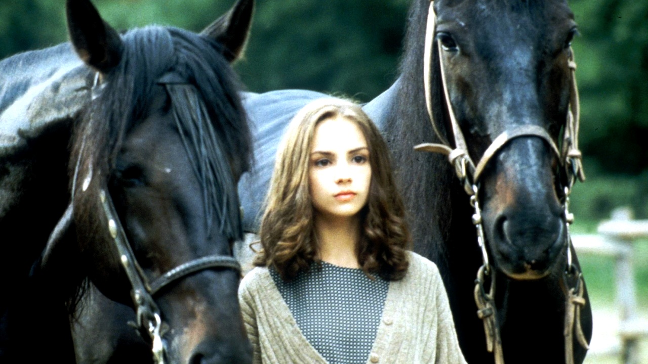 Rachael Leigh Cook in The Eighteenth Angel (1998)