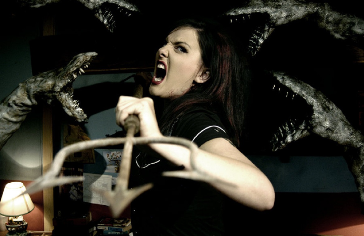 Nelli Scarlet vs the monsters in El Monstro del Mar! (2010)