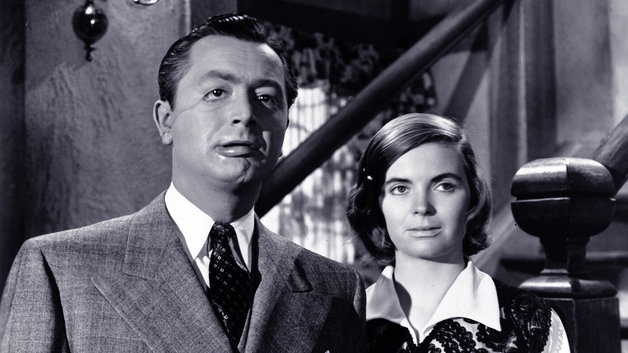 Oliver Bradford (Robert Young) and Laura Pennington (Dorothy McGuire) in The Enchanted Cottage (1945)