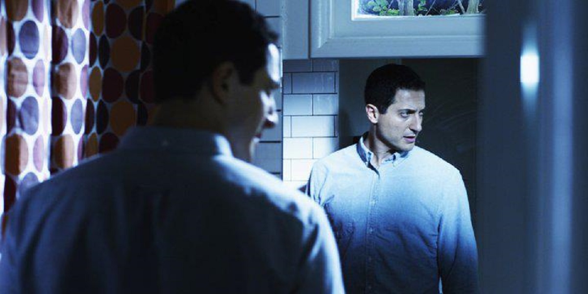 Sasha Roiz in Extracted (2012)